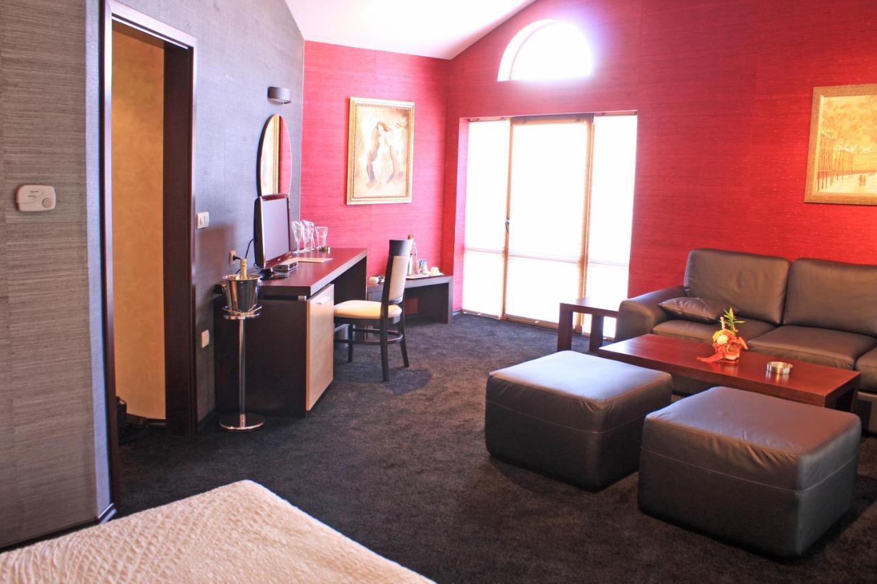 Hotel Concorde Veliko Tarnovo Extérieur photo