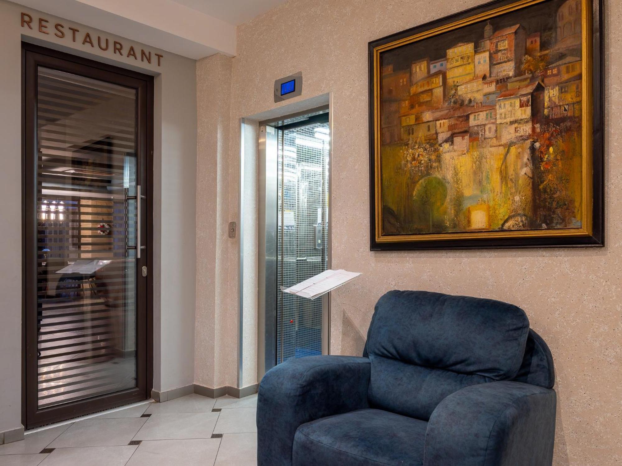 Hotel Concorde Veliko Tarnovo Extérieur photo