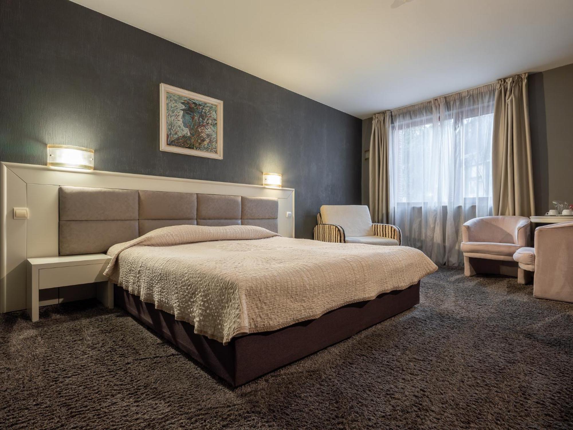 Hotel Concorde Veliko Tarnovo Extérieur photo